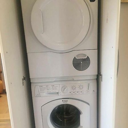 Apartament Peyo Yavorov Hotel Бургас Екстериор снимка