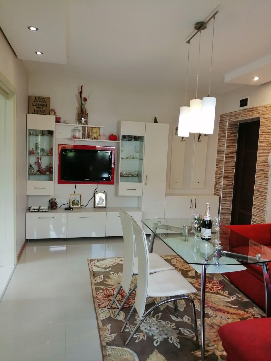 Apartament Peyo Yavorov Hotel Бургас Екстериор снимка