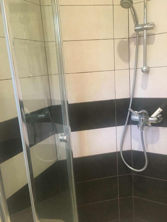 Apartament Peyo Yavorov Hotel Бургас Екстериор снимка